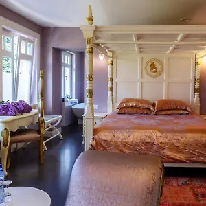 Saint-georges -located In The City Centre Of Bruges- Bed & Breakfast