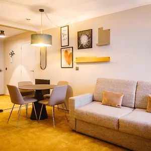 Hotel Brussels Airport By Ihg ****